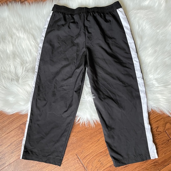 Nike Cropped Track Pants Size XS - Picture 2 of 4